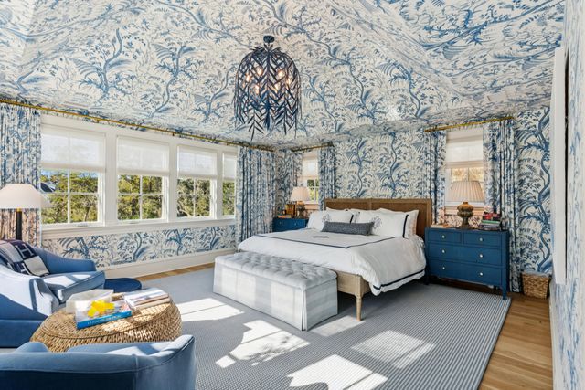 5 Allgood Road, Charleston, SC 29407