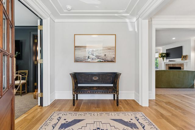 5 Allgood Road, Charleston, SC 29407