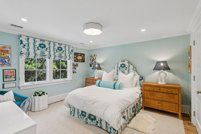 5 Allgood Road, Charleston, SC 29407