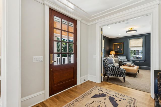 5 Allgood Road, Charleston, SC 29407