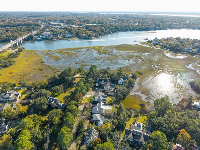 5 Allgood Road, Charleston, SC 29407