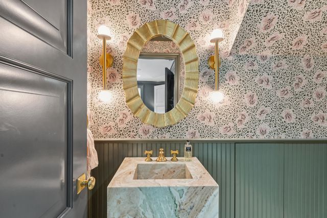 5 Allgood Road, Charleston, SC 29407