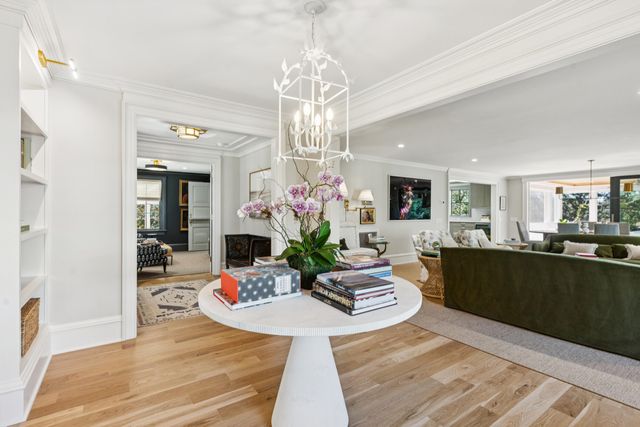 5 Allgood Road, Charleston, SC 29407