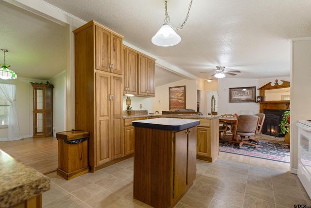 13599 Phoenix Dr., Tyler, TX 75707