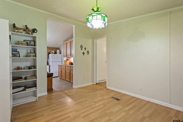 13599 Phoenix Dr., Tyler, TX 75707
