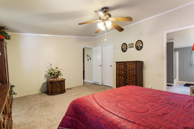 13599 Phoenix Dr., Tyler, TX 75707
