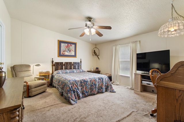 13599 Phoenix Dr., Tyler, TX 75707