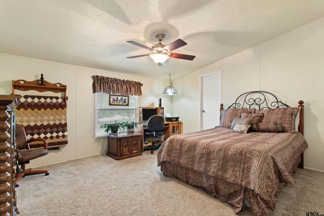 13599 Phoenix Dr., Tyler, TX 75707
