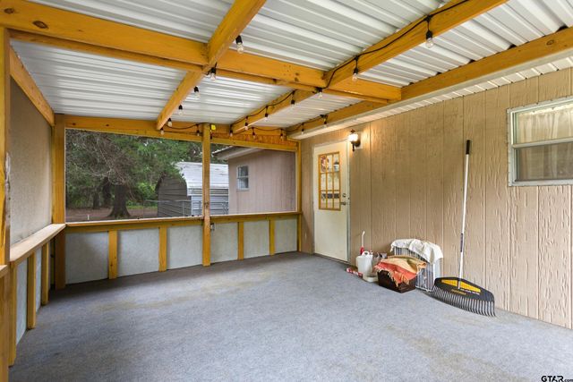 13599 Phoenix Dr., Tyler, TX 75707