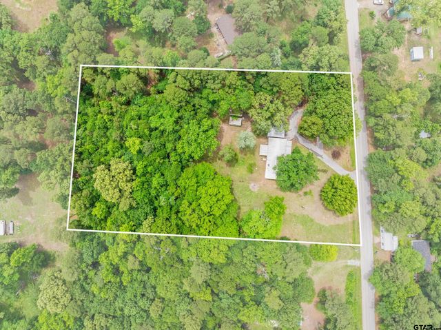 13599 Phoenix Dr., Tyler, TX 75707