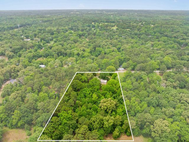 13599 Phoenix Dr., Tyler, TX 75707