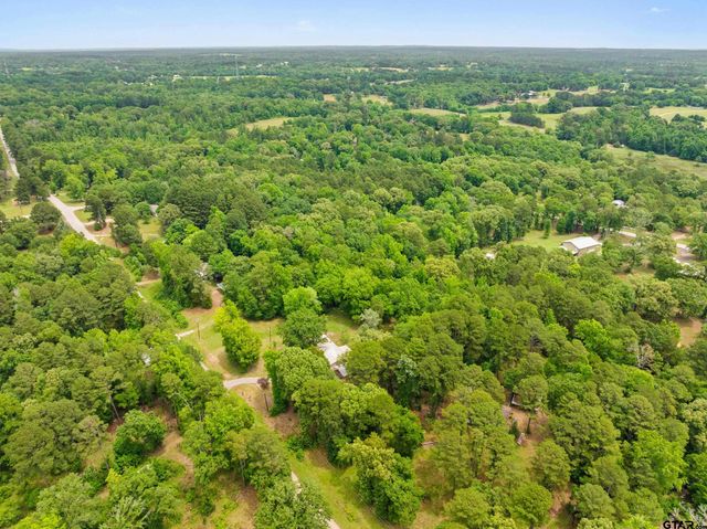 13599 Phoenix Dr., Tyler, TX 75707