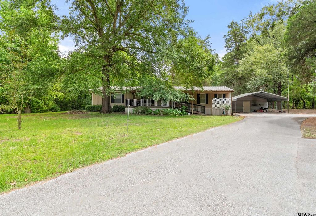 13599 Phoenix Dr., Tyler, TX 75707