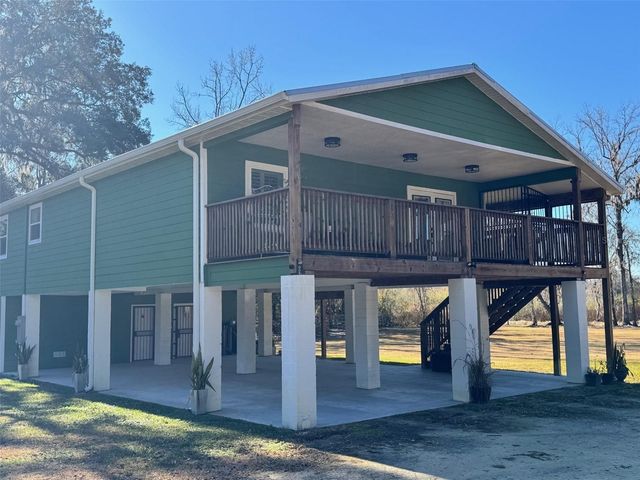 38706 RIVER ROAD, Dade City, FL 33525