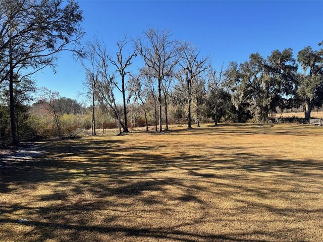 38706 RIVER ROAD, Dade City, FL 33525