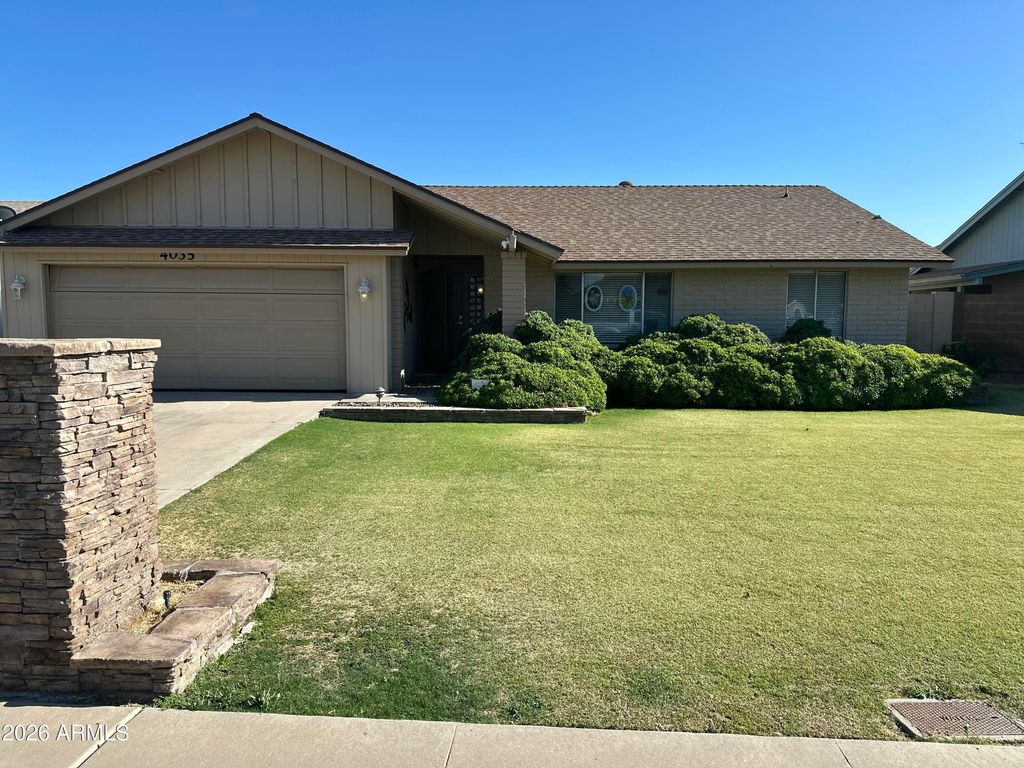 4035 W DAHLIA Drive, Phoenix, AZ 85029