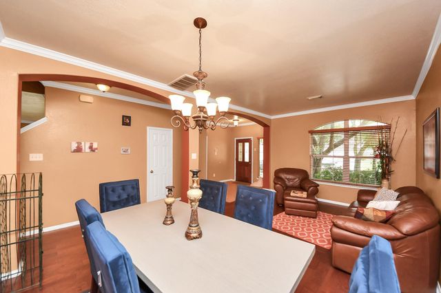 8614 Riverbend Canyon Lane, Houston, TX 77089