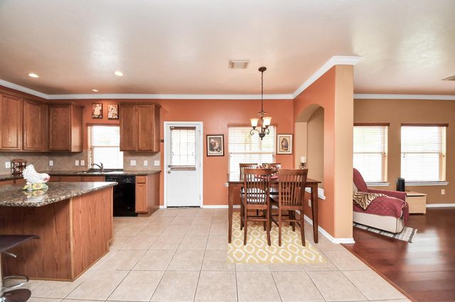 8614 Riverbend Canyon Lane, Houston, TX 77089