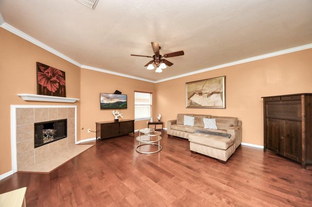 8614 Riverbend Canyon Lane, Houston, TX 77089