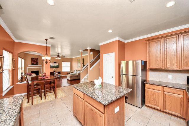 8614 Riverbend Canyon Lane, Houston, TX 77089