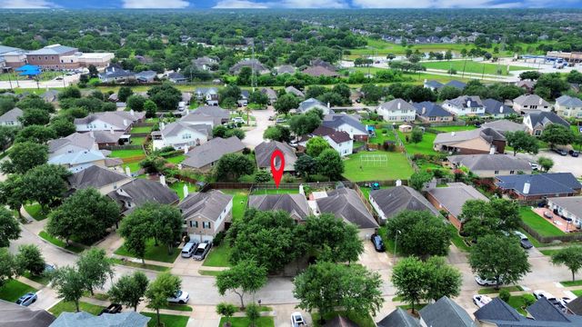 8614 Riverbend Canyon Lane, Houston, TX 77089