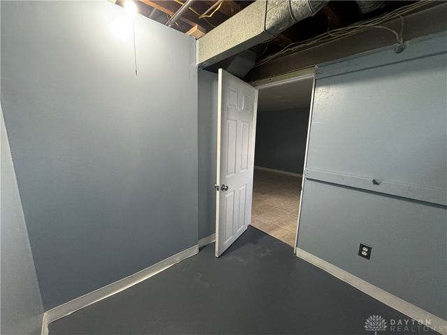 4968 Little Richmond Road, Dayton, OH 45426