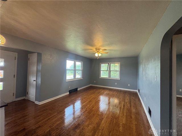 4968 Little Richmond Road, Dayton, OH 45426