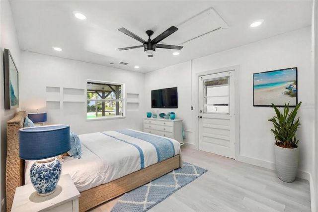 3728 GASPARILLA STREET, St James City, FL 33956
