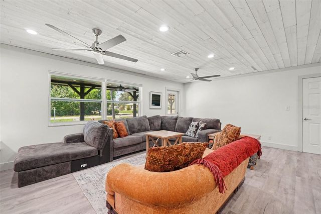 3728 GASPARILLA STREET, St James City, FL 33956