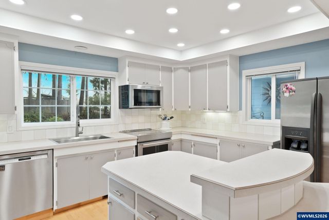 6491 Guava Ct NE, Salem, OR 97305