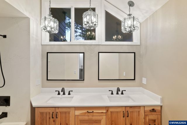 6491 Guava Ct NE, Salem, OR 97305