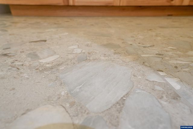 6491 Guava Ct NE, Salem, OR 97305