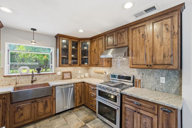 19113 San Miguel Avenue, Castro Valley, CA 94546