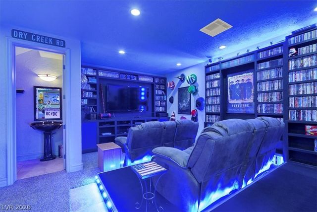 953 Pyrite Avenue, Henderson, NV 89011