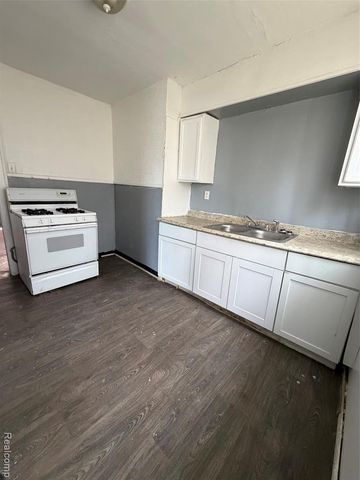 15893 Indiana Street, Detroit, MI 48238