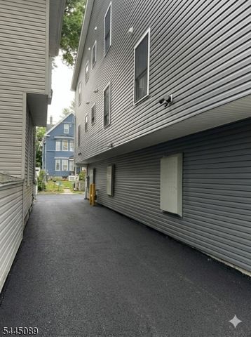 62 Columbia Ave, Newark City, NJ 07106
