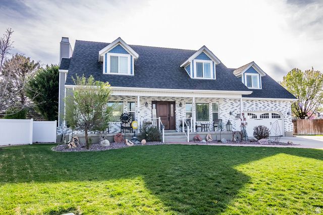 5204 S BRIGHT MORNING CIR, Taylorsville, UT 84123