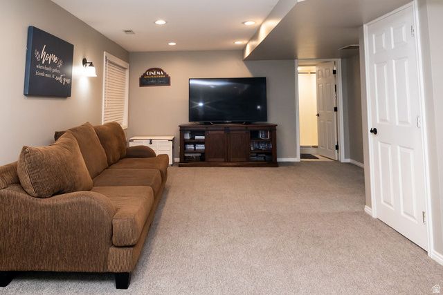 5204 S BRIGHT MORNING CIR, Taylorsville, UT 84123