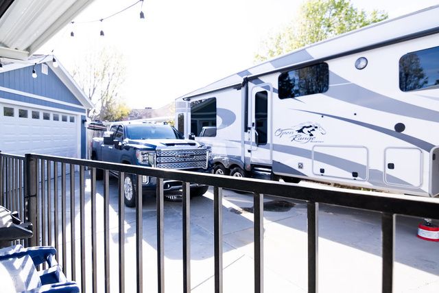 5204 S BRIGHT MORNING CIR, Taylorsville, UT 84123