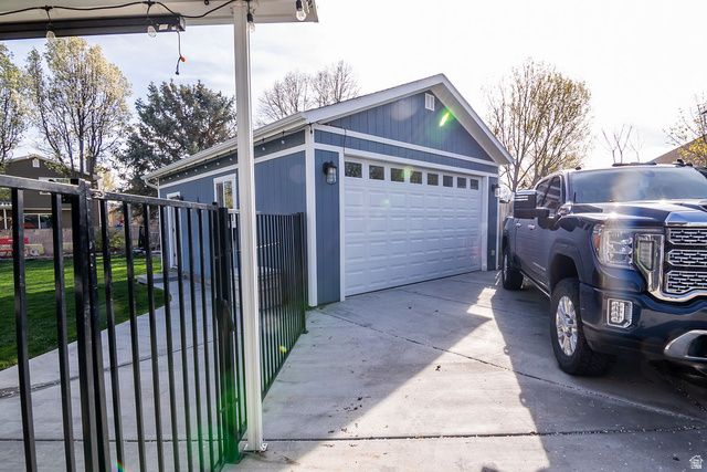 5204 S BRIGHT MORNING CIR, Taylorsville, UT 84123