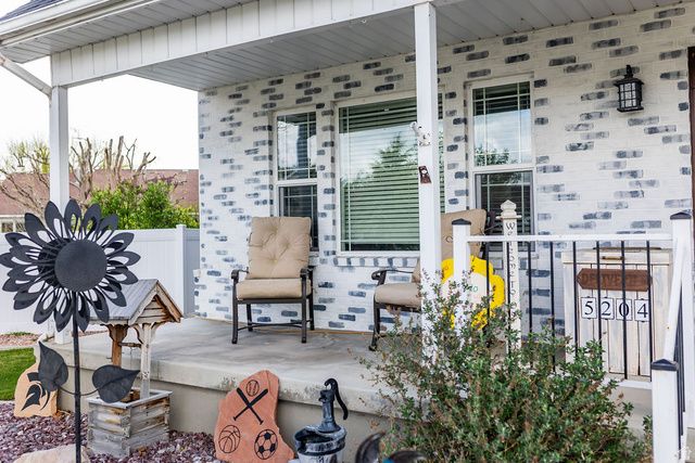 5204 S BRIGHT MORNING CIR, Taylorsville, UT 84123