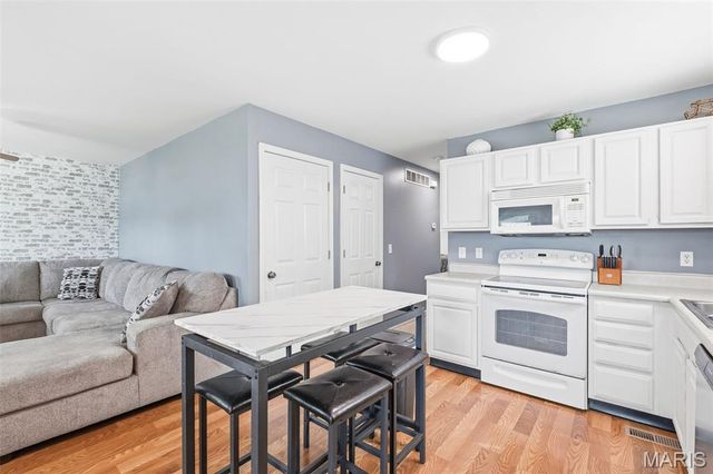 2591 Oak Forest Drive, Troy, MO 63379