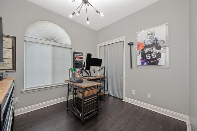 17 Kings Beach Pl, Sacramento, CA 95835