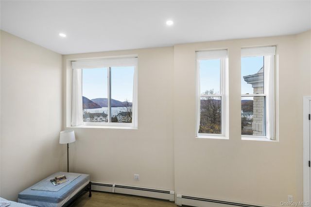 16 Waterview Estate, Peekskill, NY 10566