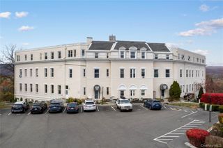 16 Waterview Estate, Peekskill, NY 10566