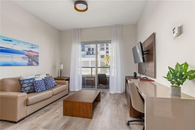 777 N Ocean Drive N206, Hollywood, FL 33019