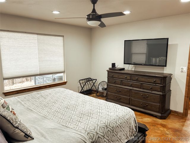 117051 S 4238 Road, Eufaula, OK 74432