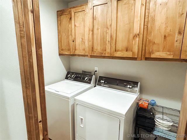 117051 S 4238 Road, Eufaula, OK 74432