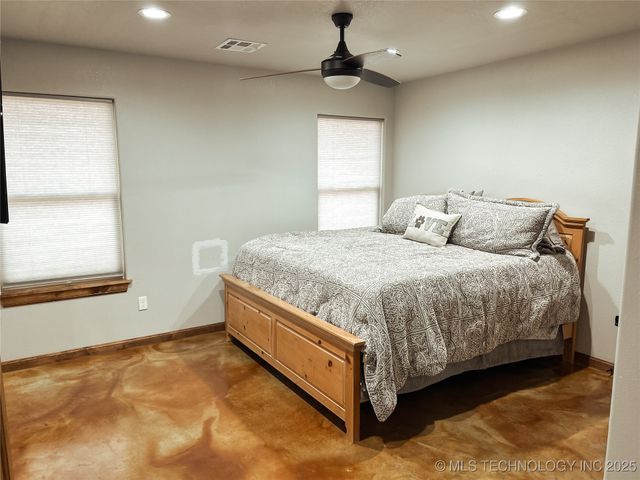 117051 S 4238 Road, Eufaula, OK 74432