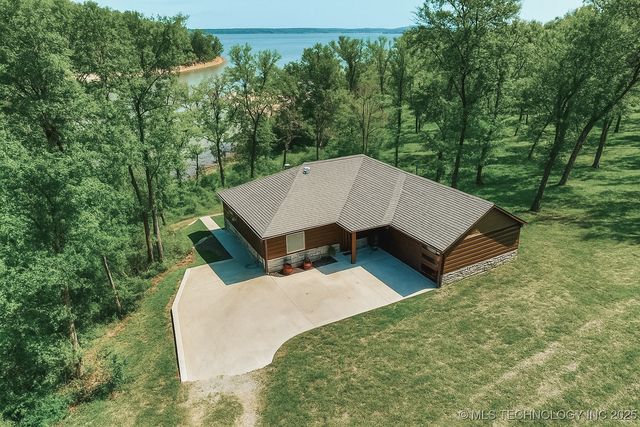 117051 S 4238 Road, Eufaula, OK 74432